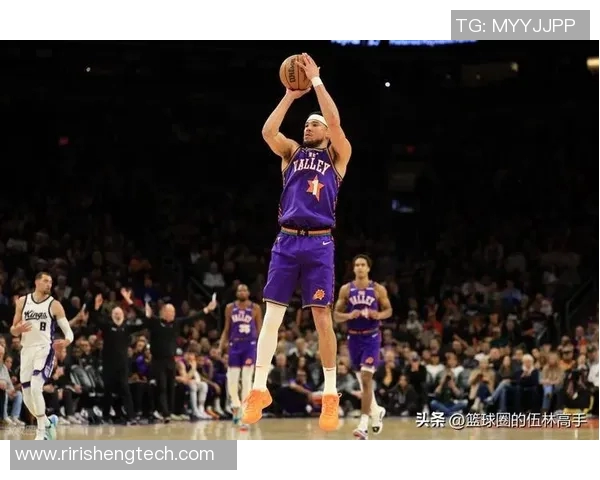 德文布克引领太阳队崛起成NBA新星的背后故事与奋斗历程 德文布克引领太阳队崛起成NBA新星的背后故事与奋斗历程