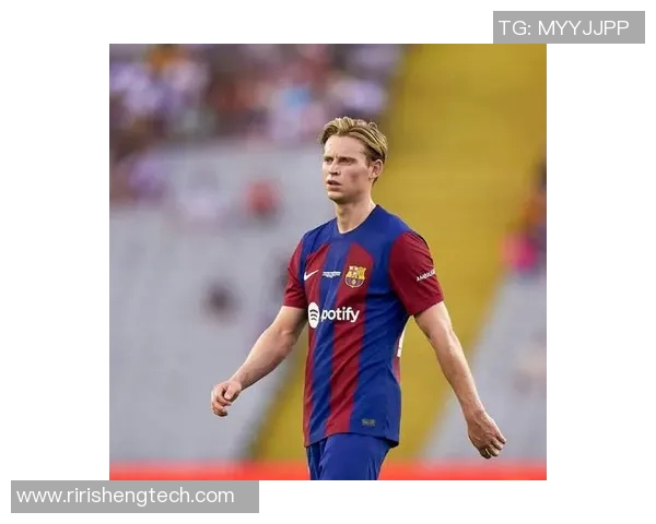 弗兰基德容：从天才少年到足球巨星的成长之路与未来展望