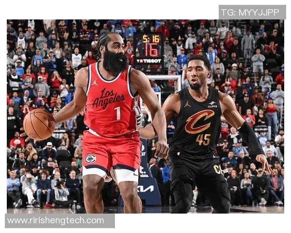 快船与爵士激战26日谁将赢得这场西部对决的胜利