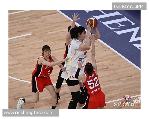 女篮在亚洲杯对阵日本展现实力争夺荣誉的激烈对决