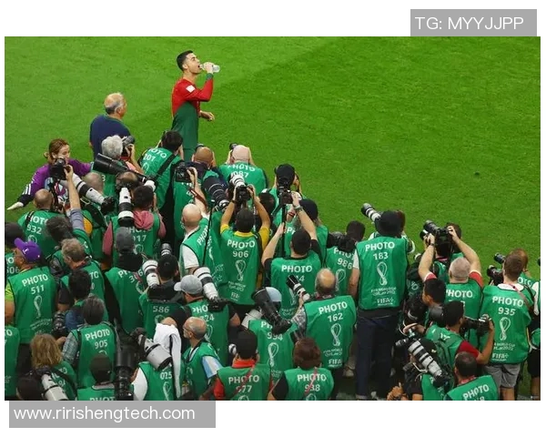 克罗斯在足球世界中的传奇之路与他对比赛的独特影响力分析