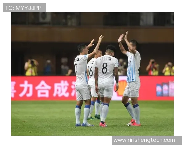 恒大与富力精彩对决直播全程回顾与赛后分析尽在此处 恒大与富力精彩对决直播全程回顾与赛后分析尽在此处